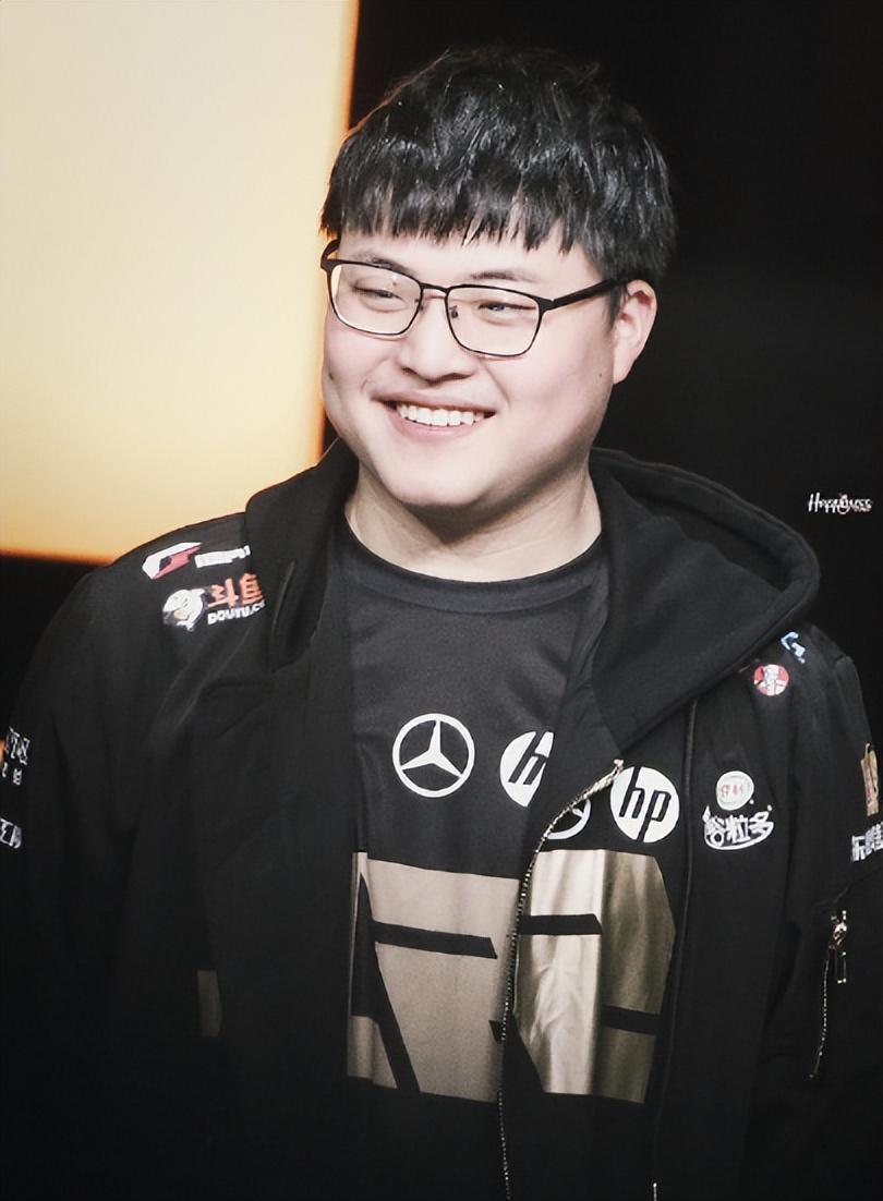 开云体育下载-uzi新赛季还打吗