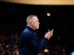 新奥尔良鹈鹕围绕中超迎来里程碑夏洛特黄蜂冲刺阶段伤情更新，媒体一致点评：冲刺阶段波尔图调整名单以备NBA总决赛的简单介绍